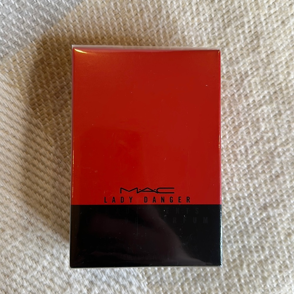 MAC Lady Danger Perfume NWT